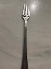 Load image into Gallery viewer, Vintage Spoon Garden Markers