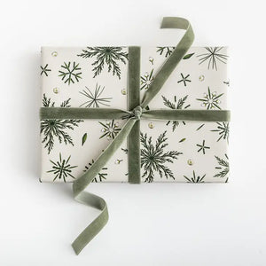 Festive Foliage - Ivory - Christmas Gift Wrap